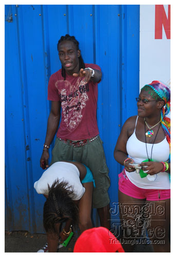 island_people_mon_mas_2009-083