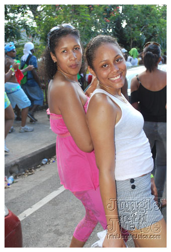 island_people_mon_mas_2009-115