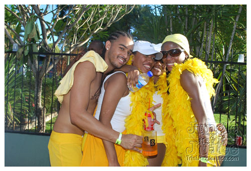 island_people_mon_mas_2009-154