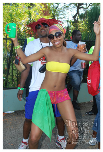 island_people_mon_mas_2009-155