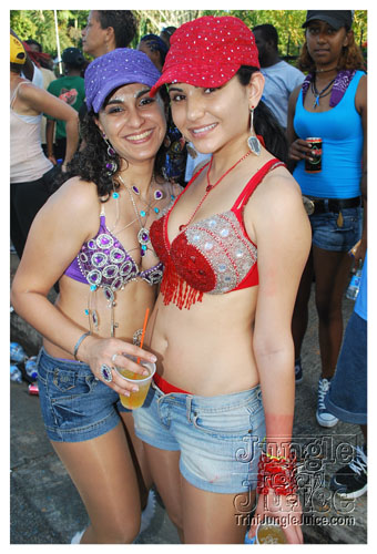 island_people_mon_mas_2009-156