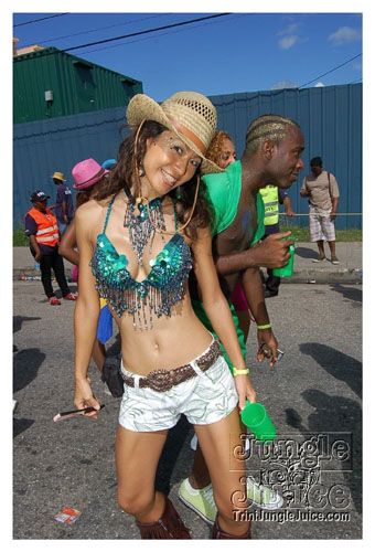 island_people_mon_mas_2009-159