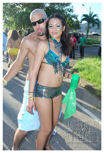 island_people_mon_mas_2009-172