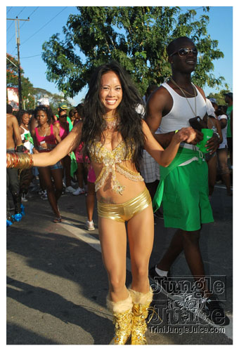 island_people_mon_mas_2009-174