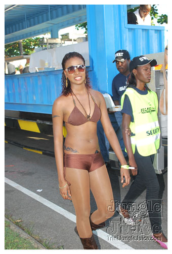 island_people_mon_mas_2009-185