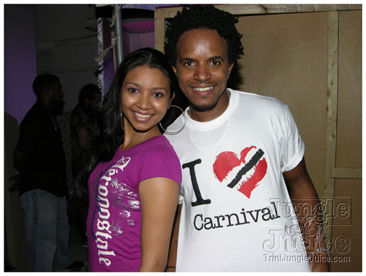 island_people_clear_2009_dec15-013