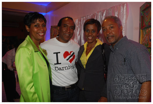 island_people_clear_2009_dec15-098