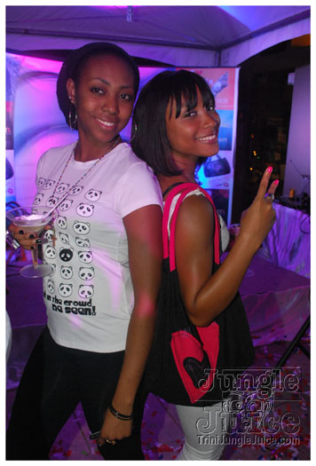 island_people_clear_2009_dec15-114