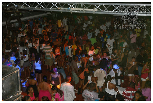 islandpeople_fed_up_2009_dec27-051