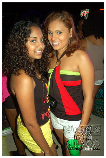 islandpeople_fed_up_2009_dec27-090