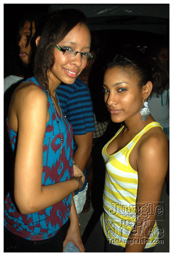 islandpeople_fed_up_2009_dec27-091