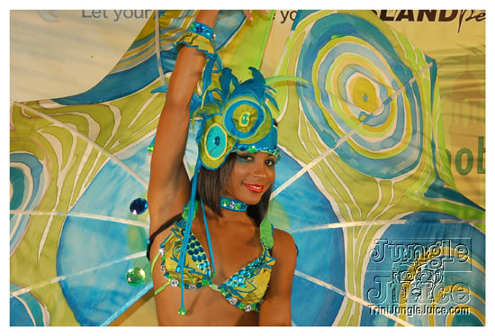 islandpeople_mas_2010_launch-017