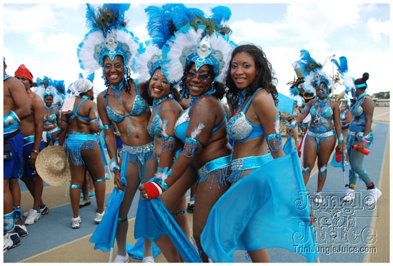 kadooment_day_2009_pt1-025
