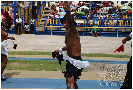 kadooment_day_2009_pt1-043