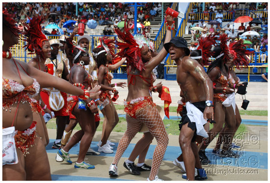 kadooment_day_2009_pt1-044