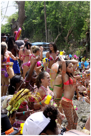 kadooment_day_2009_pt1-051