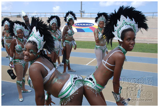 kadooment_day_2009_pt1-058