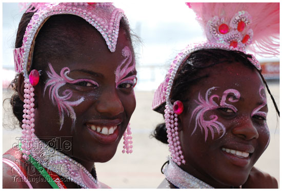 kadooment_day_2009_pt1-067