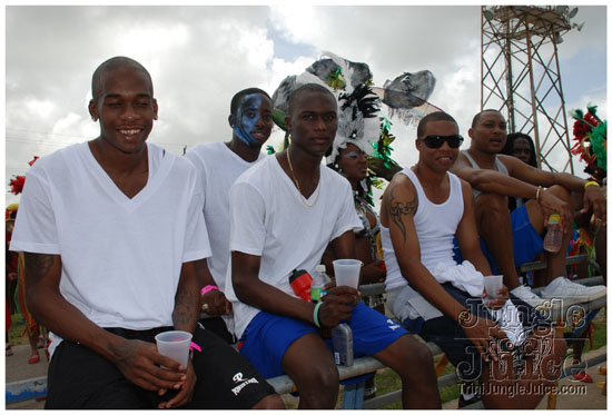 kadooment_day_2009_pt1-087