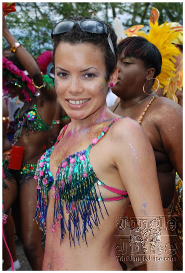 kadooment_day_2009_pt1-123