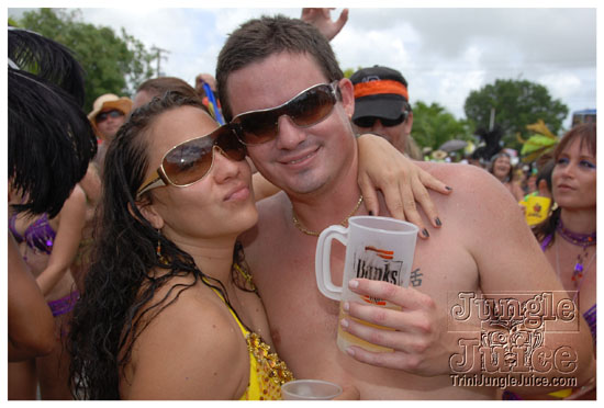kadooment_day_2009_pt2-034