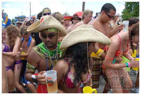 kadooment_day_2009_pt2-051