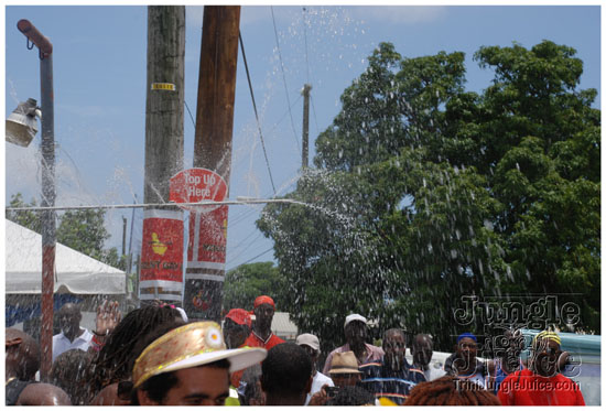 kadooment_day_2009_pt2-060