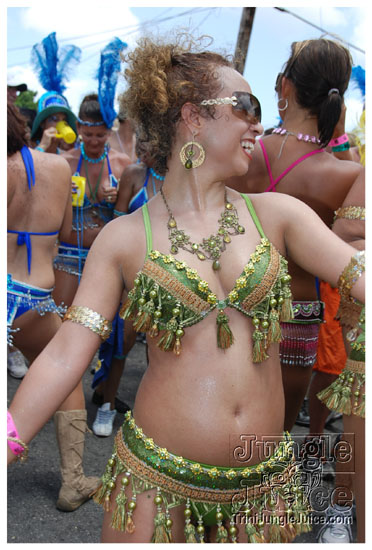 kadooment_day_2009_pt2-074