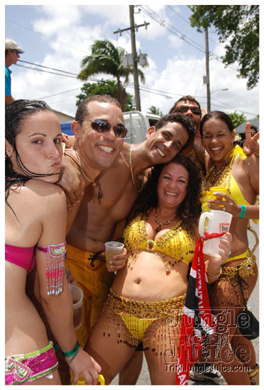 kadooment_day_2009_pt2-093
