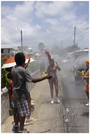 kadooment_day_2009_pt2-095