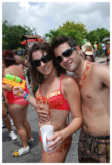 kadooment_day_2009_pt2-112