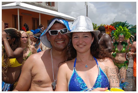 kadooment_day_2009_pt2-118
