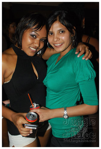 ladies_first_2009-011
