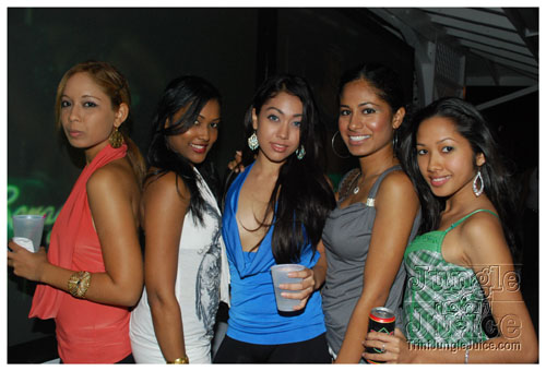 ladies_first_2009-029