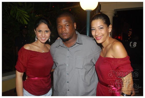 ladies_first_2009-045