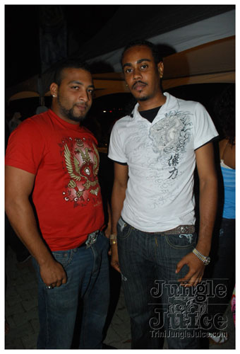 ladies_first_2009-060