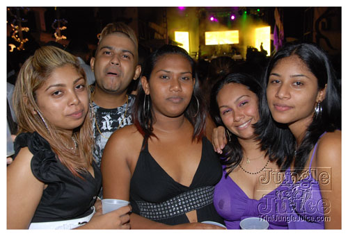 ladies_first_2009-095