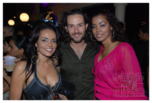 ladies_first_2009-103