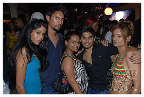 ladies_first_2009-104