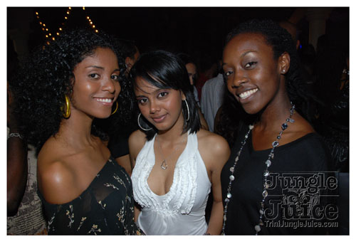 ladies_first_2009-111