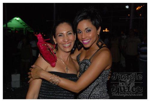 ladies_first_2009-206