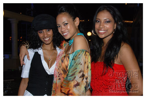 ladies_first_2009-217