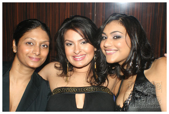 level_opening_invite_nov20-003