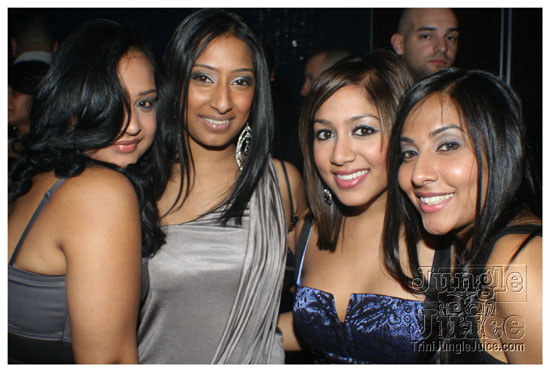 level_opening_invite_nov20-006