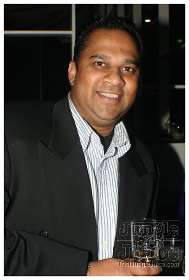 level_opening_invite_nov20-038