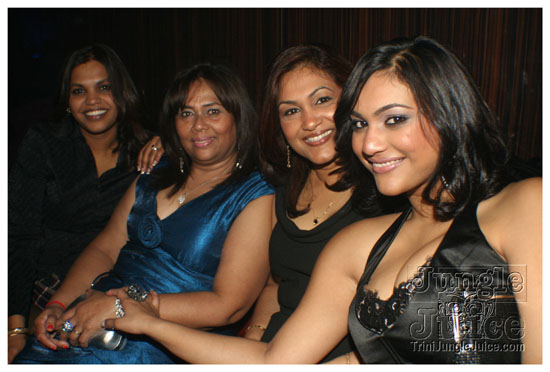 level_opening_invite_nov20-048