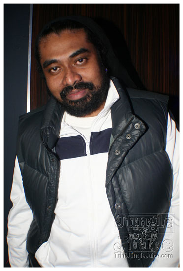 level_opening_invite_nov20-071