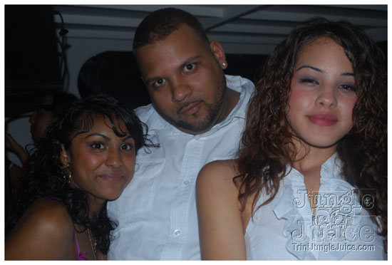 lost_boatride_aug28-046