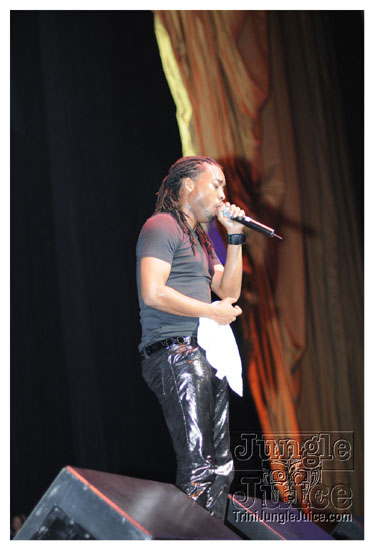 machel_radiocity_jun13-100