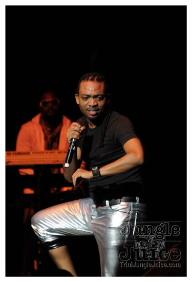 machel_radiocity_jun13-134